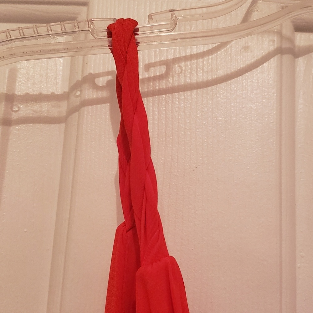 Bebe Dress - Picture 2 of 8